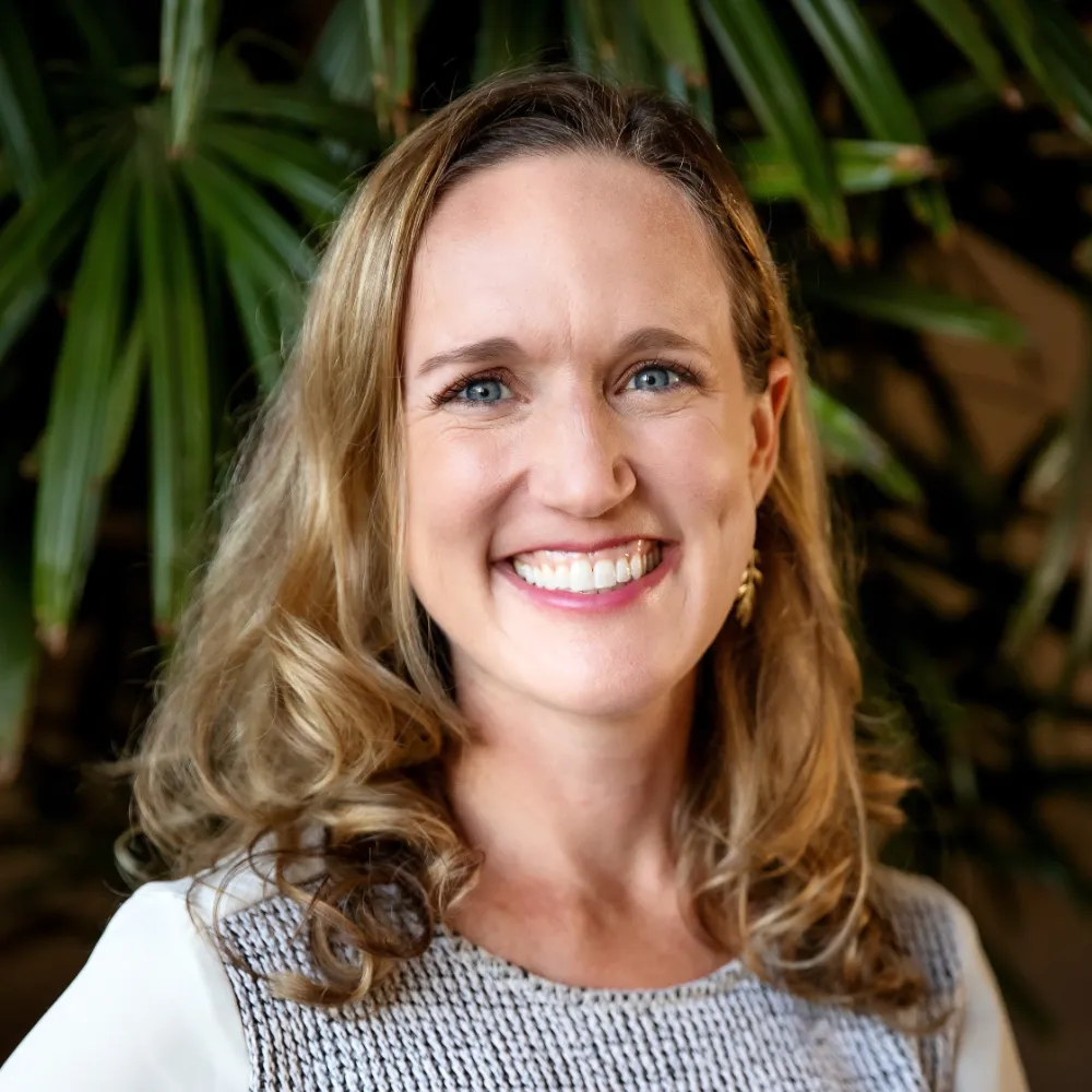 A photo of Lindsay Battenberg